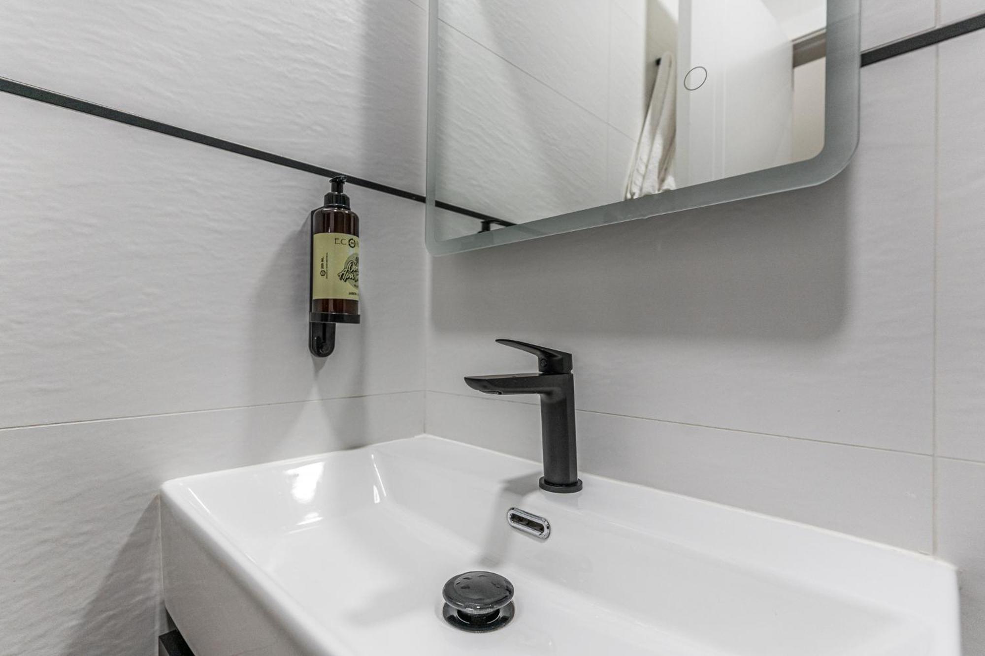 Vr Obregon Apartments Madrid Luaran gambar